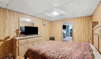 42 Charles Ave, Charlestown, RI 02813