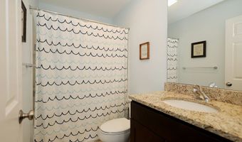 23 Riverview Ct 23, Brookfield, CT 06804
