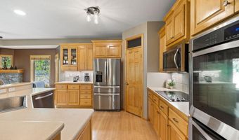 15020 Uplander St NW, Andover, MN 55304