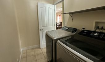 528 Vanderbilt Ave, Bayville, NJ 08721