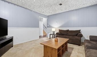 2705 ANDREA Dr, Allentown, PA 18103