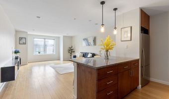 16 Miner St 506, Boston, MA 02215