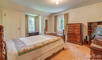 88 Bear Creek Rd, Asheville, NC 28806