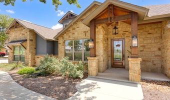 145 Crescent Rdg, Adkins, TX 78101