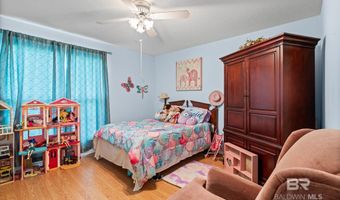 14230 S Wintzell Ave, Bayou La Batre, AL 36509