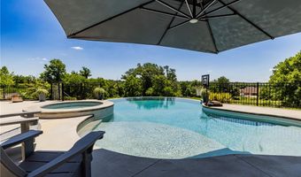 10901 Old Fashion Dr, Bentonville, AR 72713