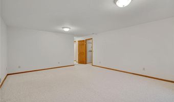 1511 16th Ave SW, Austin, MN 55912