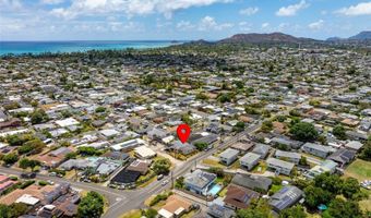 734 Kaipii St, Kailua, HI 96734