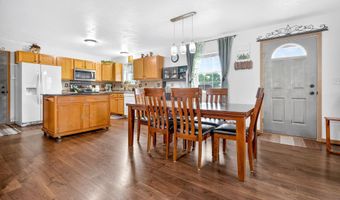2403 W AMERICAN Dr, Neenah, WI 54956