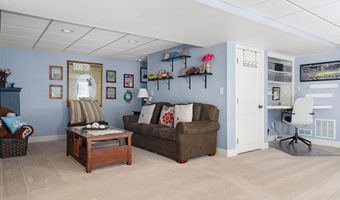 77 Scenic Way, Exeter, RI 02822