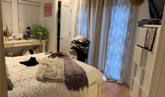 5 Division St, Newport, RI 02840