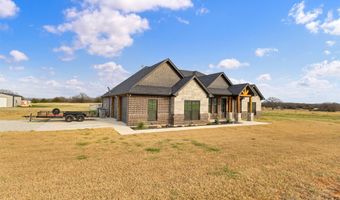 170 Rolling Hills Blvd, Alvord, TX 76225