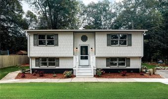 14 Partridge Dr, Exeter, RI 02822