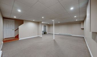 20 Driftway Rd, Danbury, CT 06811