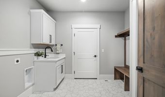 1629 STAR BRIGHT Dr, Cheyenne, WY 82009