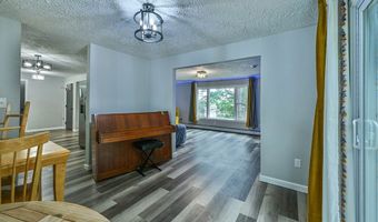 48 Central St, Auburn, MA 01501