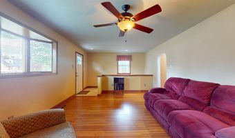 38 Ward Ave, Audubon, NJ 08106