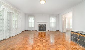 520 Eastwood Park Cir, Albemarle, NC 28001