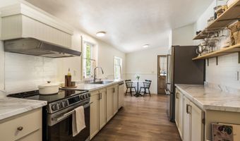 17265 Canvasback Dr, Bend, OR 97707