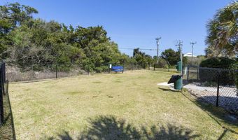 1904 E Fort Macon Rd 332, Atlantic Beach, NC 28512
