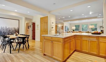 1607 W 14th Ave, Anchorage, AK 99501