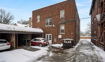 111 N Portage Path, Akron, OH 44303