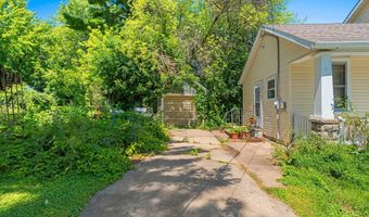 1025 S LAWE St, Appleton, WI 54915