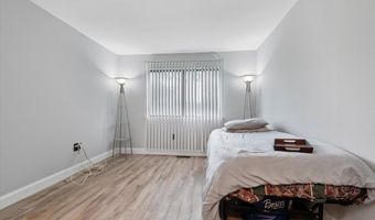 615 Broadway 85, Amityville, NY 11701