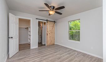 704 N Ray St, Alvarado, TX 76009