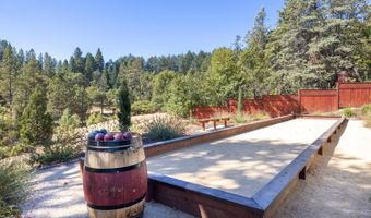 875 White Cottage Rd N, Angwin, CA 94508