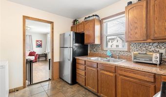 211 12th Ave SW, Austin, MN 55912