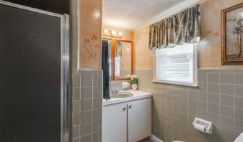 250 Precipice Rd, Camden, SC 29020