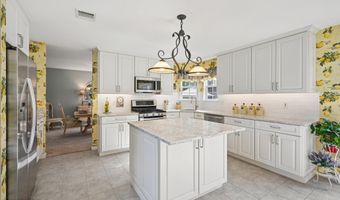 21 Orchid Ln, Barnegat, NJ 08005