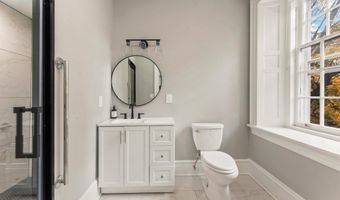 1339 WHEATSHEAF Ln, Abington, PA 19001