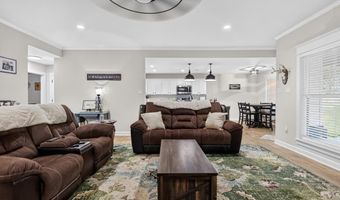 2040 Creekwood Cir, Bauxite, AR 72011