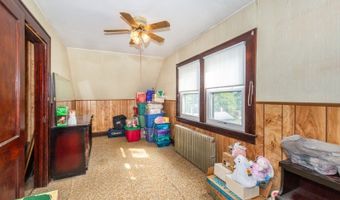 36 Nakomis Path, Bayonne, NJ 07035