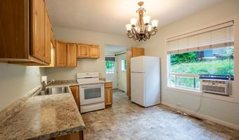 7001 Oak St, Bonners Ferry, ID 83805