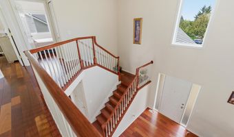 2243 Sun Valley Dr, Ann Arbor, MI 48108