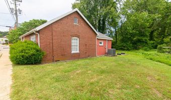 23391 FRONT St, Accomac, VA 23301