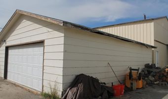 1561 Piney Dr, Big Piney, WY 83113