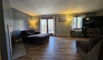 31 Primrose Ln D, North Providence, RI 02904