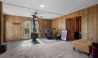 18371 View Point Dr, Anderson, CA 96007
