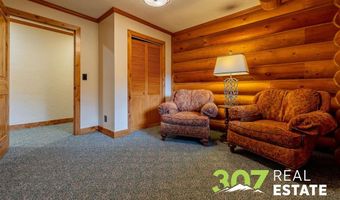 9 Falcon Dr, Cody, WY 82414