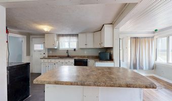 403 Summer St, Auburn, ME 04210