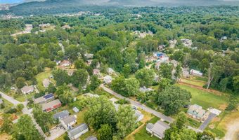 711 Reed St, Asheville, NC 28803