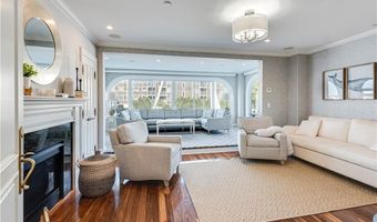 28 Brown And Howard Wharf 102, Newport, RI 02840