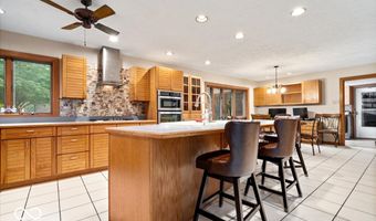 5298 Royal Troon Way, Avon, IN 46123