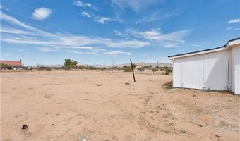 21588 Viento Rd, Apple Valley, CA 92308