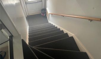 300 Smithfield Rd 30, North Providence, RI 02904
