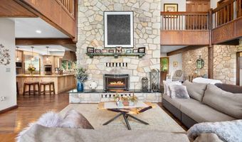622 Golf Course Rd, Altoona, PA 16601